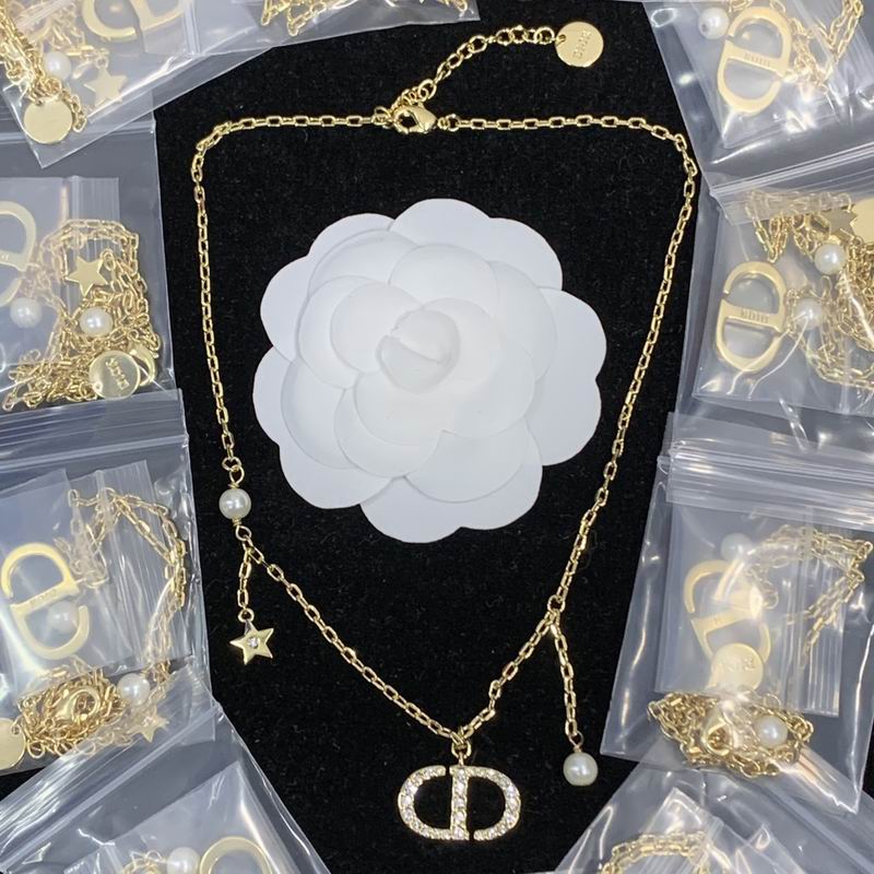 Dior Necklace 01lyr28